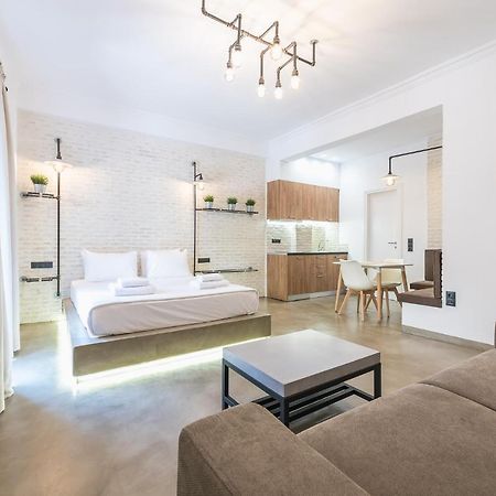 Stylish 1Br Apartment In The Heart Of Koukaki เอเธนส์ ภายนอก รูปภาพ